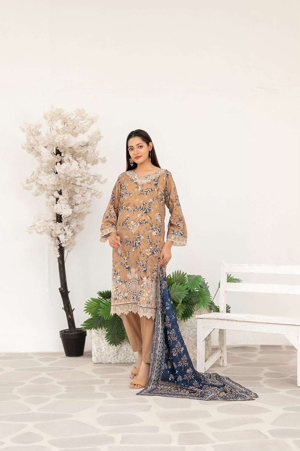 RTW GULIN PRET LAWN COLLECTION BY TAWAKKAL - 01