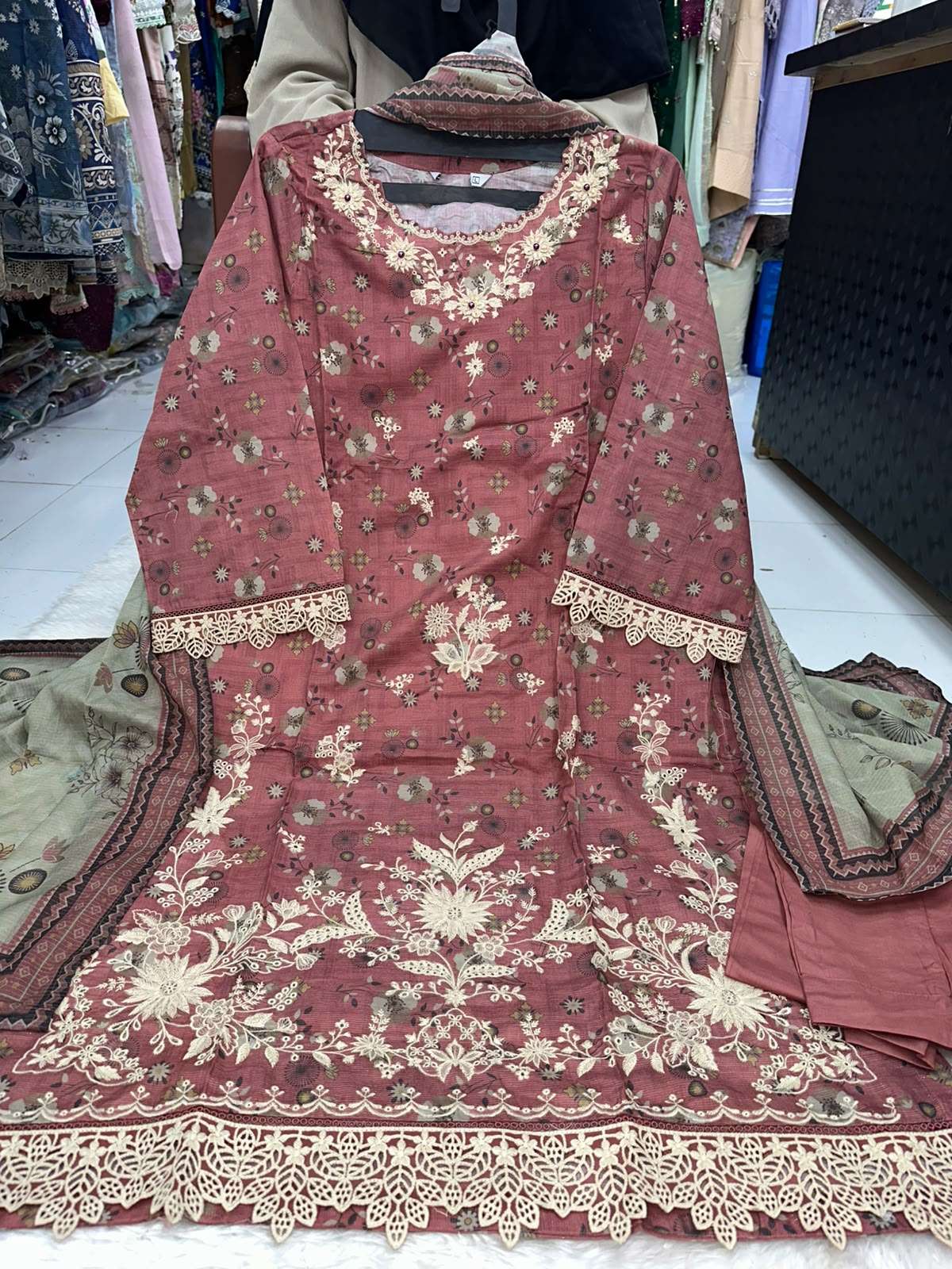 RTW GULIN PRET LAWN COLLECTION BY TAWAKKAL - 14