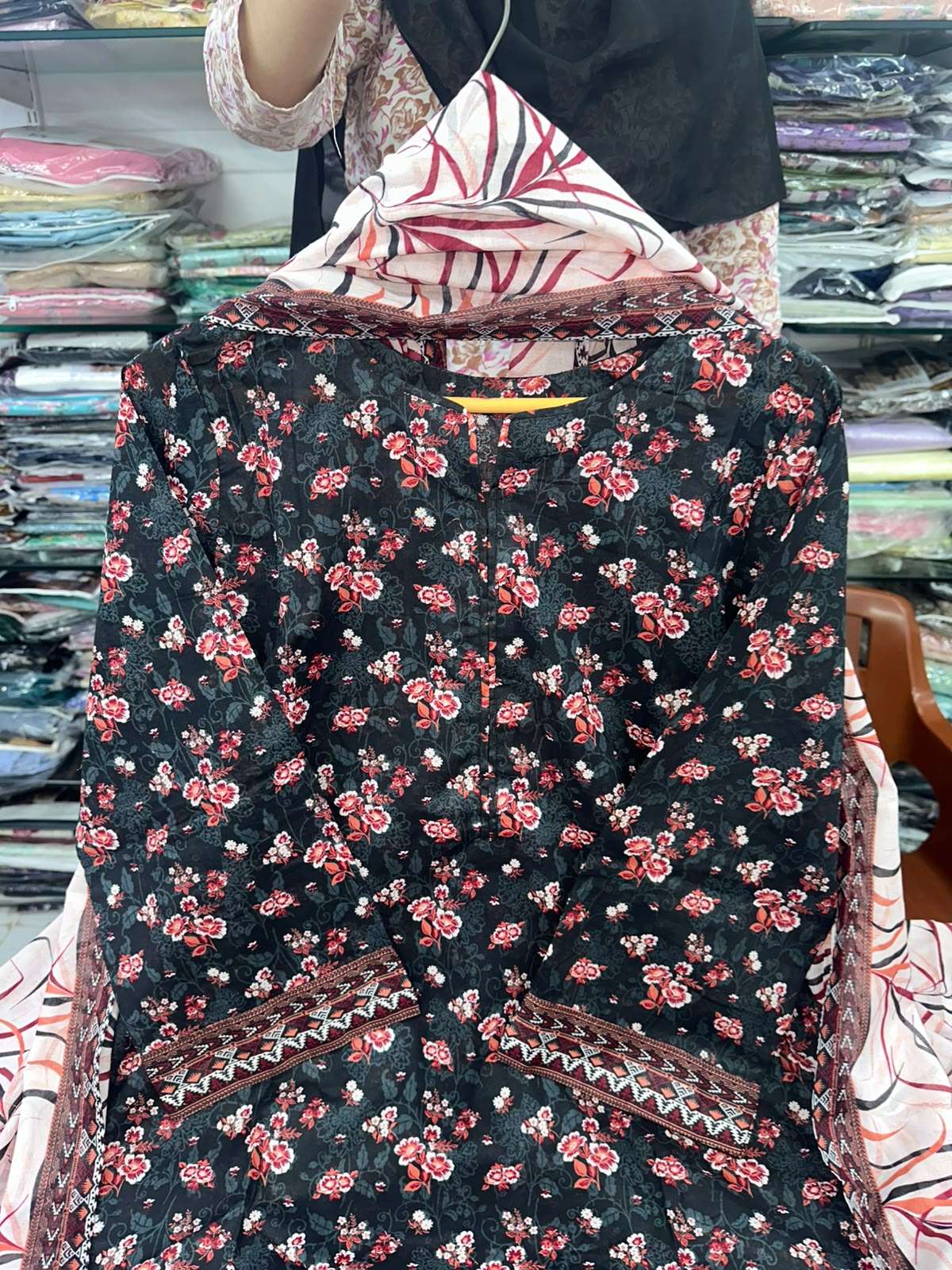 RTW LAWN PRET 2026 BY TAWAKKAL - 10