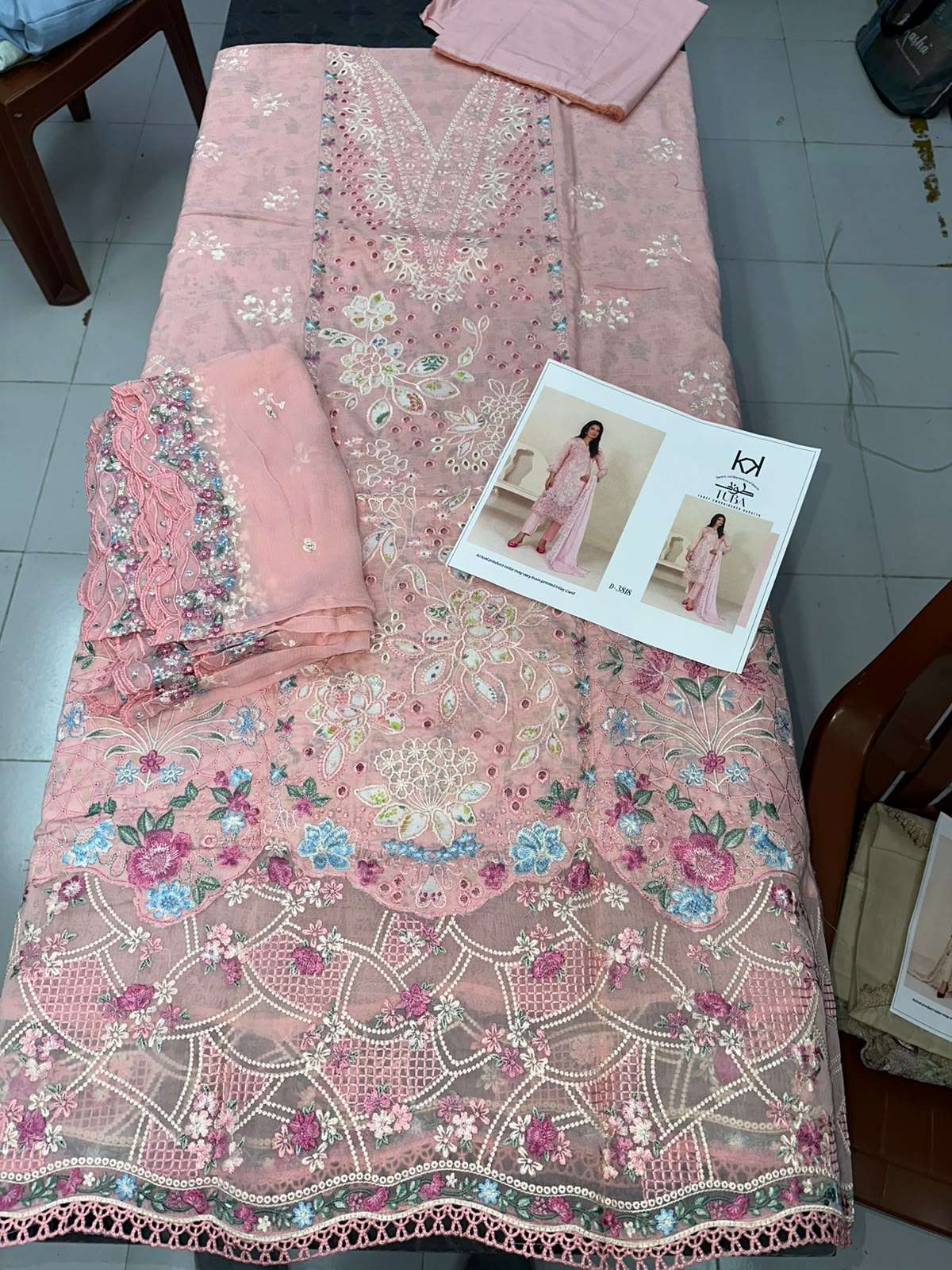 TUBA LAWN COLLECTION OPEN PICS BY TAWAKKAL - 01