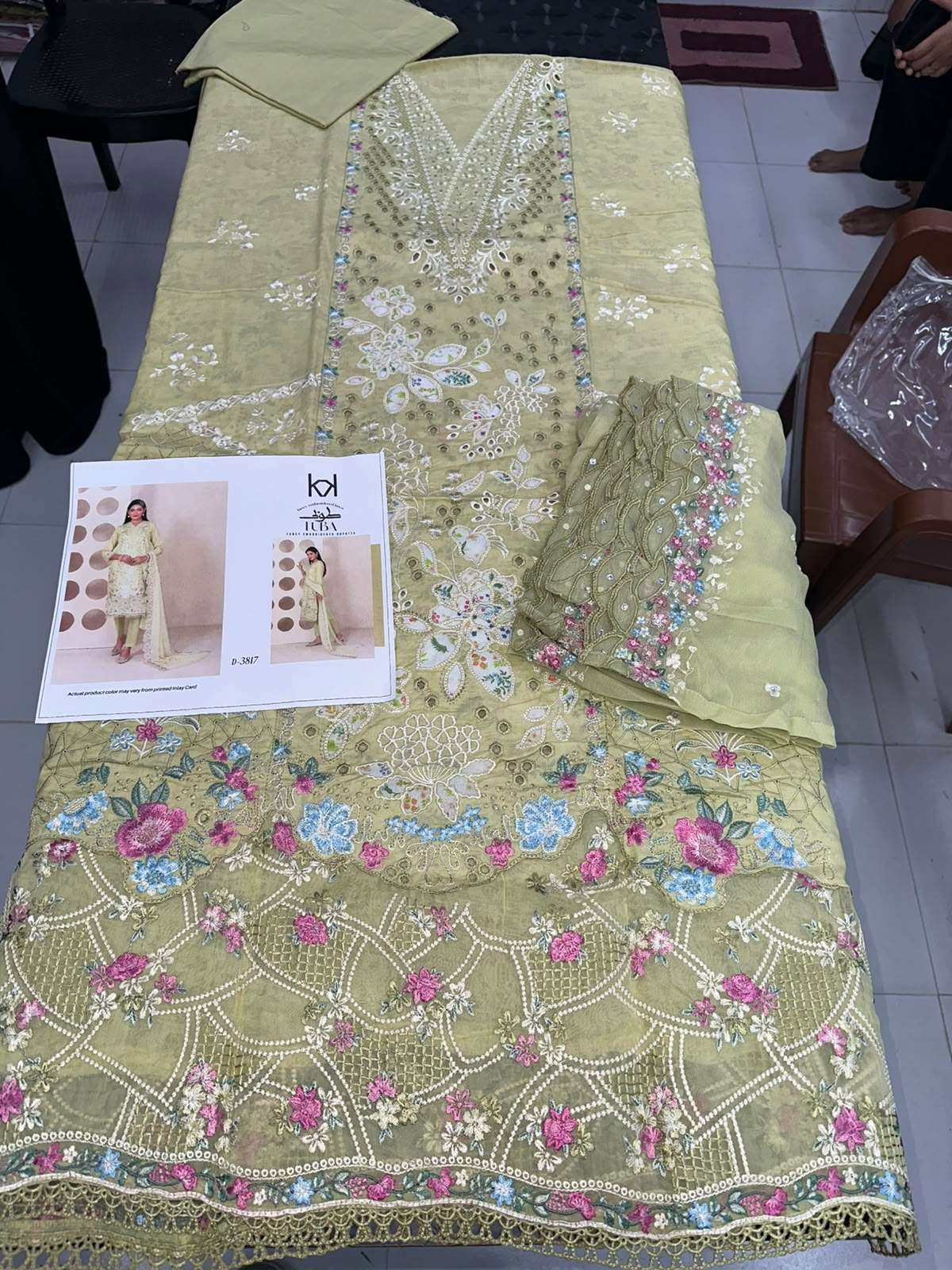 TUBA LAWN COLLECTION OPEN PICS BY TAWAKKAL - 07