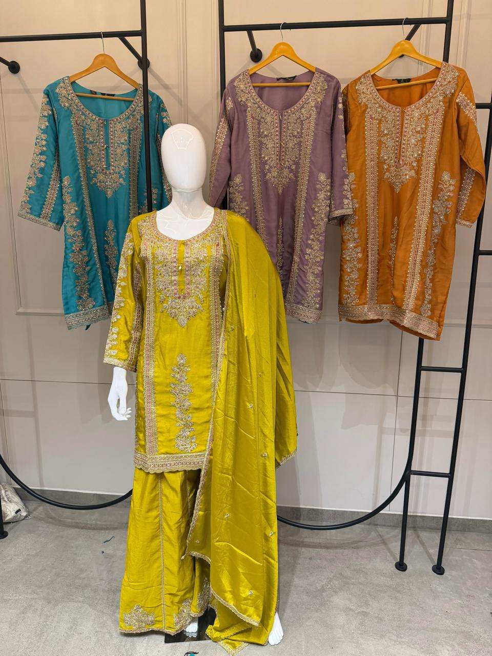 New Loucnhing Havy Air Yex Chinon Laser Work Boring Desin Dn:- 2118 By Shree - 01 - 04